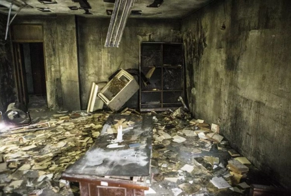 Кадр из дорамы Психиатрическая больница Конджиам