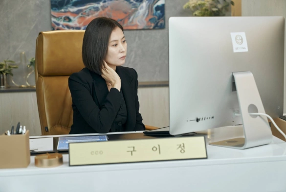 Кадр из дорамы Гонка