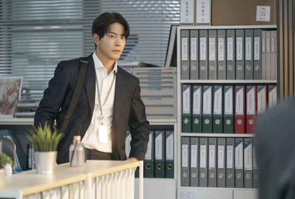 Кадр из дорамы Гонка