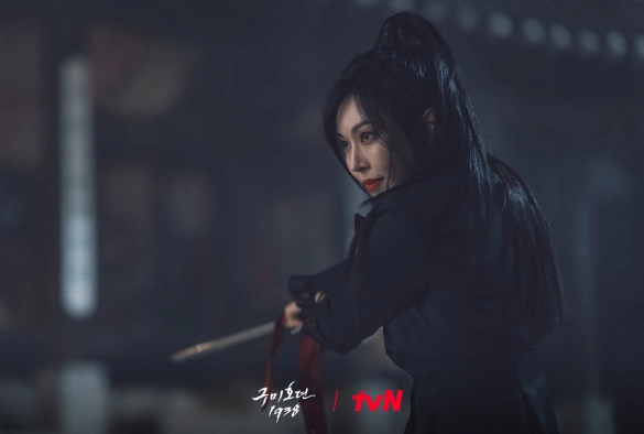 Кадр из дорамы Сказание о Кумихо 2 сезон