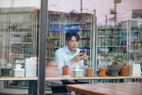 Кадр из дорамы Гонка