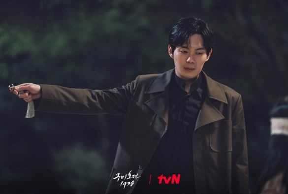 Кадр из дорамы Сказание о Кумихо 2 сезон