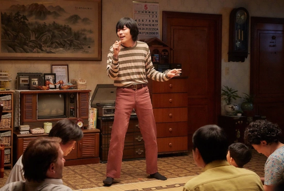 Кадр из дорамы Таксист