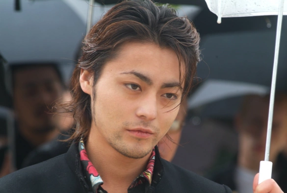 Кадр из дорамы Вороны: Начало