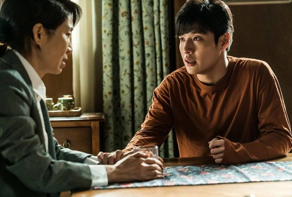 Кадр из дорамы Ночь воспоминаний