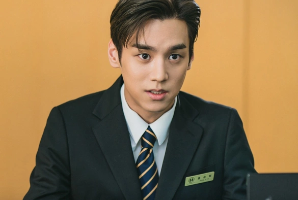 Кадр из дорамы Выгодная афера