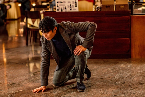 Кадр из дорамы Авангард: Арктические волки