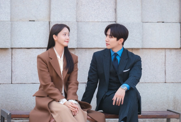 Кадр из дорамы Король земли