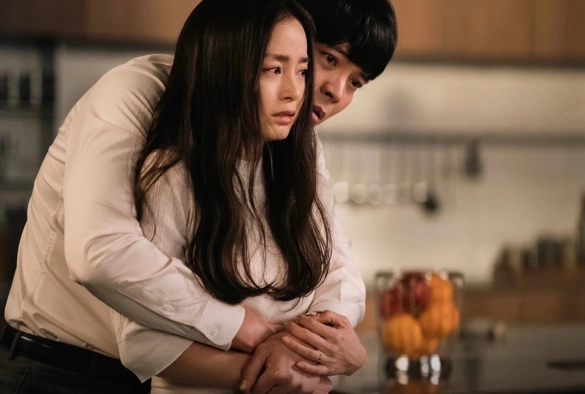 Кадр из дорамы Дом с внутренним двором