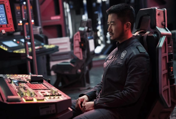 Кадр из дорамы Блуждающая Земля