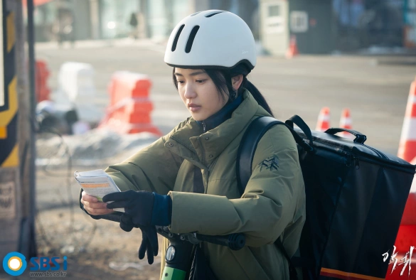 Кадр из дорамы Демон