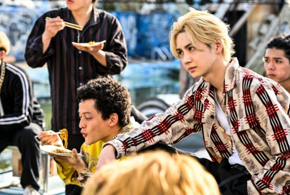 Кадр из дорамы Взлёты и падения: Отбросы X