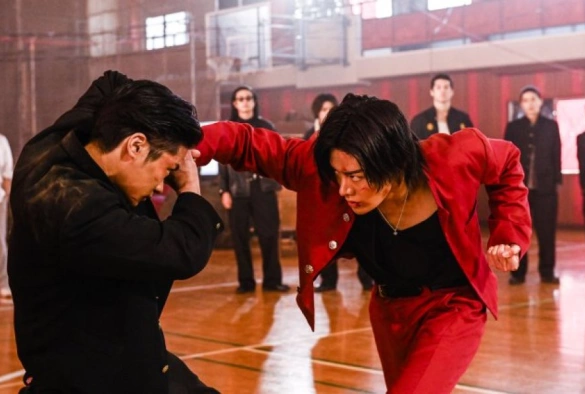 Кадр из дорамы Взлёты и падения: Отбросы X