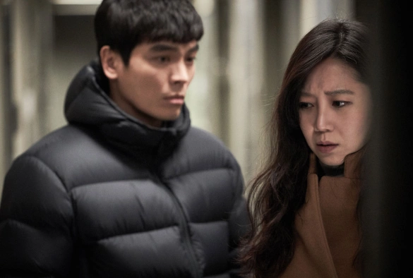 Кадр из дорамы Дверной замок