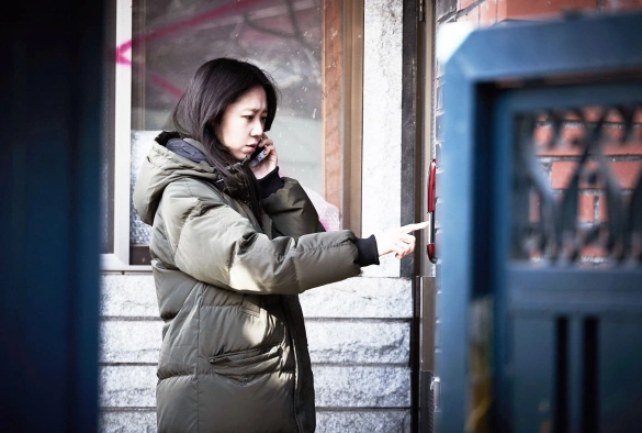 Кадр из дорамы Дверной замок