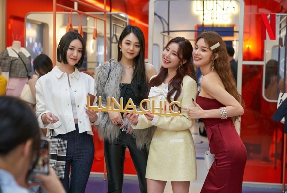 Кадр из дорамы Знаменитость