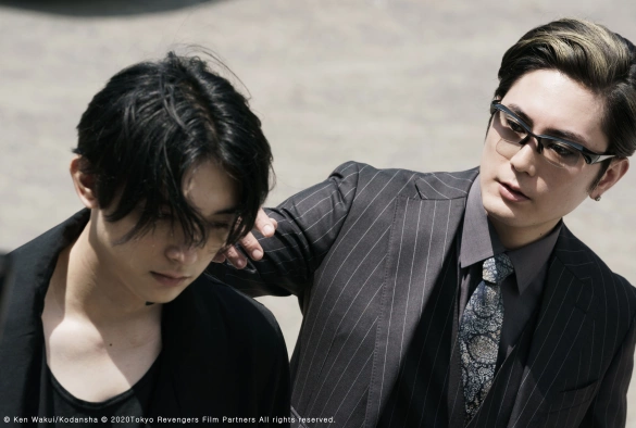 Кадр из дорамы Токийские мстители