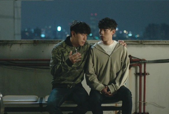 Кадр из дорамы Розыск