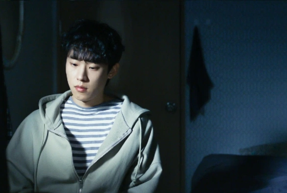 Кадр из дорамы Розыск