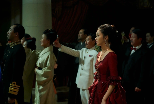 Кадр из дорамы Герой