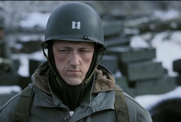 Кадр из дорамы Снайперы