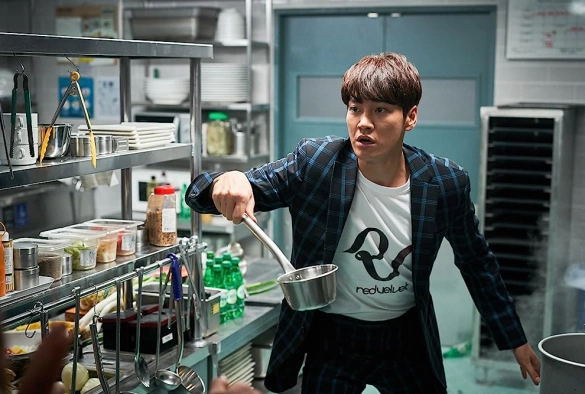 Кадр из дорамы Миссия выполнима