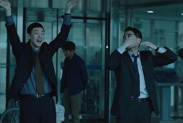 Кадр из дорамы Ночь в раю