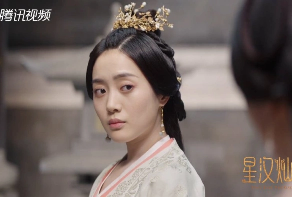 Кадр из дорамы Любовь подобна звёздам