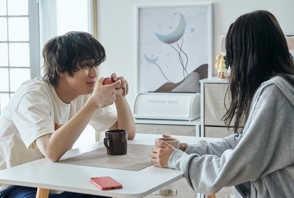 Кадр из дорамы Проблемная старшеклассница и непутёвый учитель 1 сезон