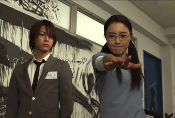 Кадр из дорамы Гокусэн