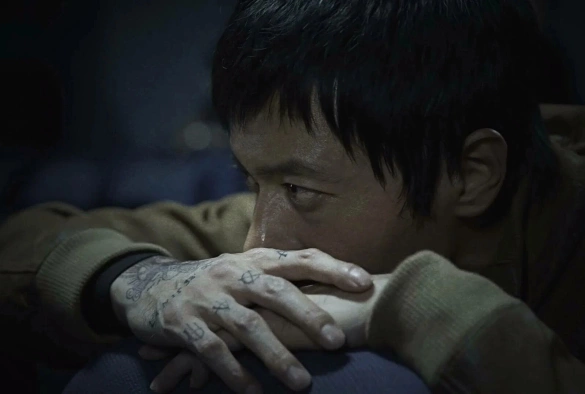 Кадр из дорамы Человек, который плакал