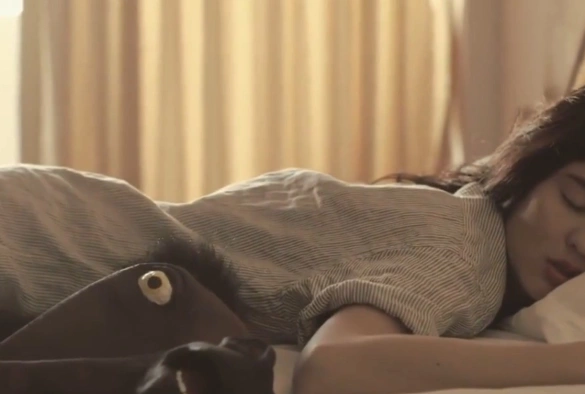 Кадр из дорамы Всё прошло... Если бы можно было повернуть время вспять