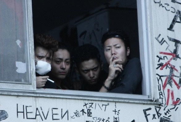 Кадр из дорамы Вороны: Продолжение