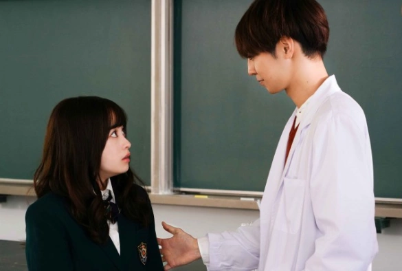 Кадр из дорамы Приходи за поцелуем в полночь