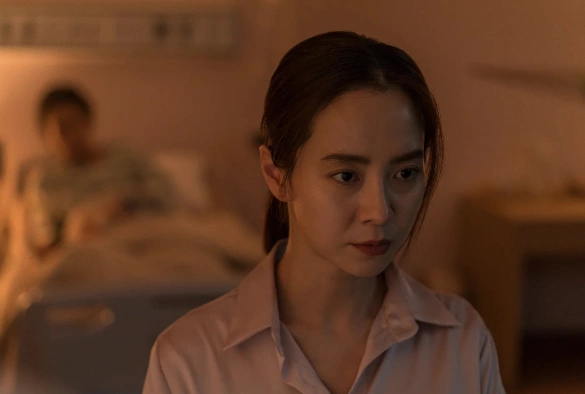 Кадр из дорамы Незваный гость