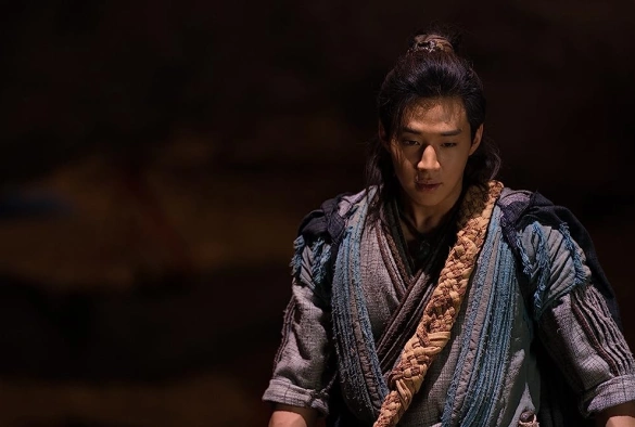 Кадр из дорамы Двойной мир