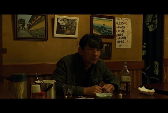 Кадр из дорамы Избави нас от лукавого