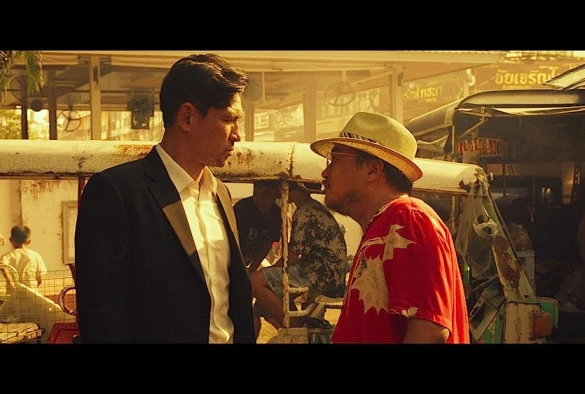 Кадр из дорамы Избави нас от лукавого