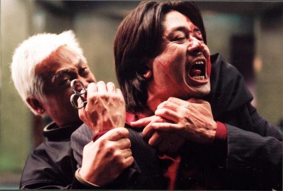 Кадр из дорамы Олдбой