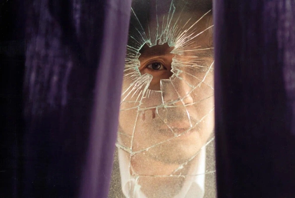 Кадр из дорамы Олдбой