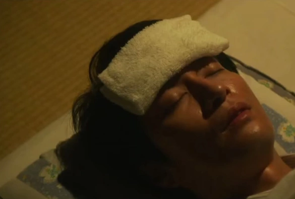 Кадр из дорамы Цветёт ли цветок?