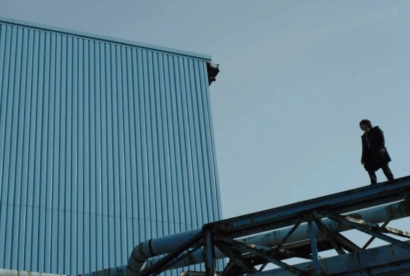 Кадр из дорамы Платиновые данные