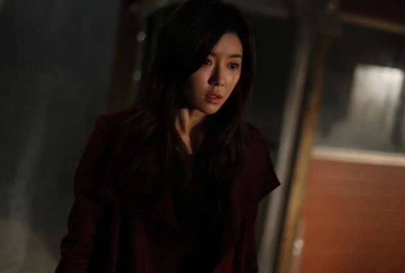 Кадр из дорамы Две луны