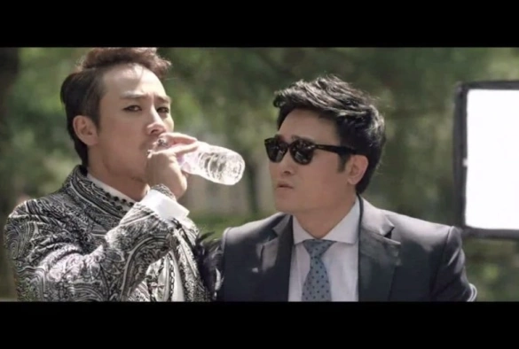 Кадр из дорамы Суперзвезда