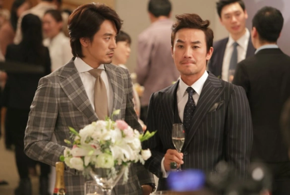 Кадр из дорамы Суперзвезда