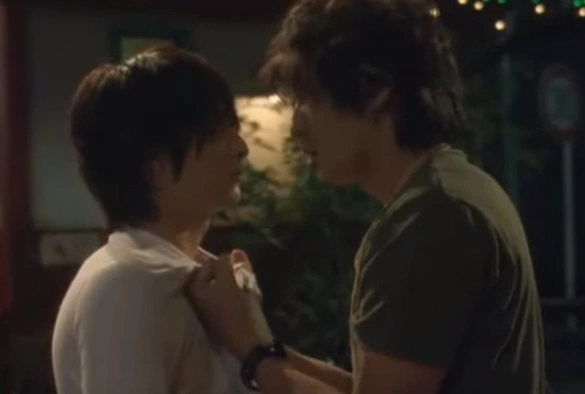 Кадр из дорамы Ребята