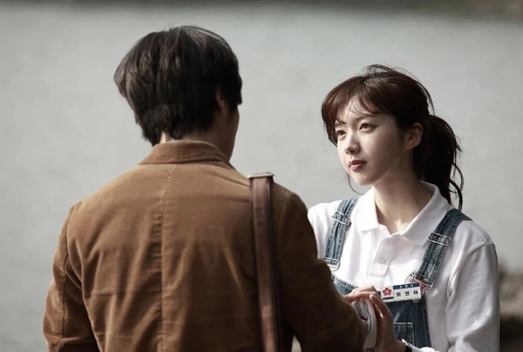 Кадр из дорамы Ты будешь там?