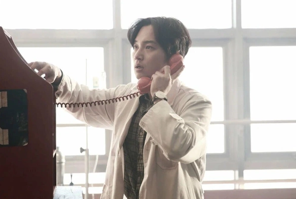 Кадр из дорамы Ты будешь там?