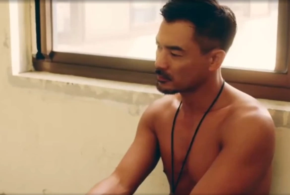 Кадр из дорамы Атлет