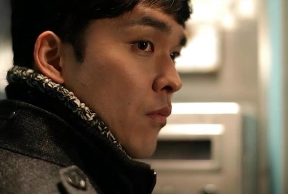 Кадр из дорамы Белая ночь